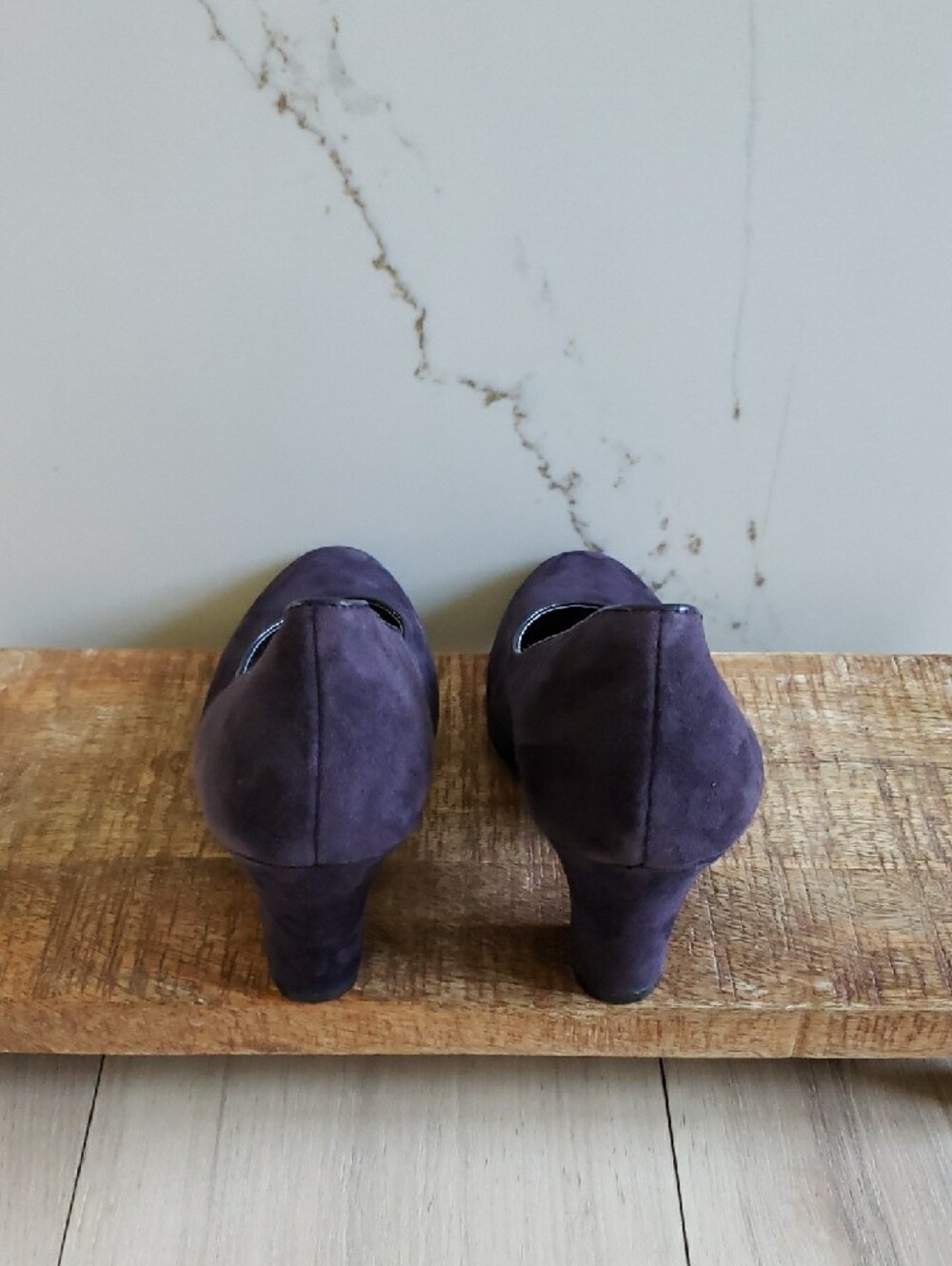 Women’s Purple Suede Round-Toe Pumps - Picture 4 of 7